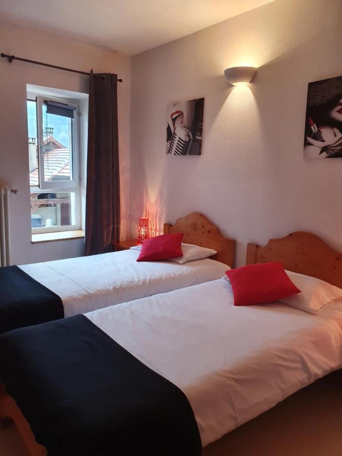 Auberge De Motz מראה חיצוני תמונה